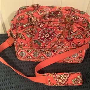 Metropolitan crossbody